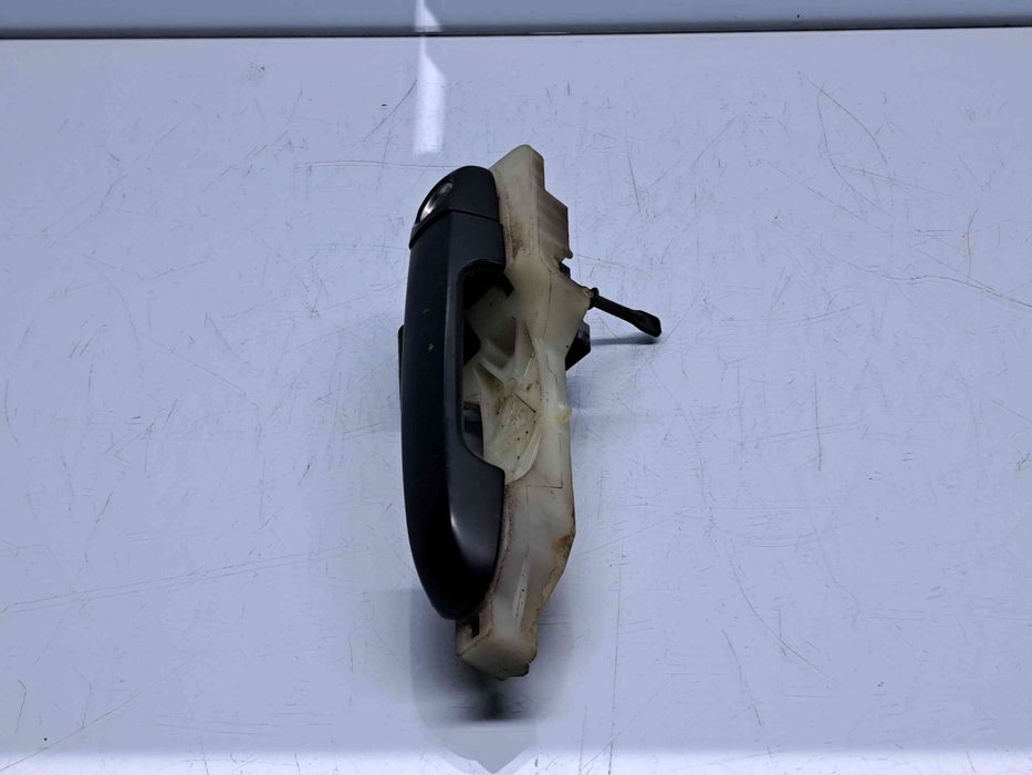 Maner usa stanga fata Hyundai i30 (FD) [Fabr 2007-2012] OEM