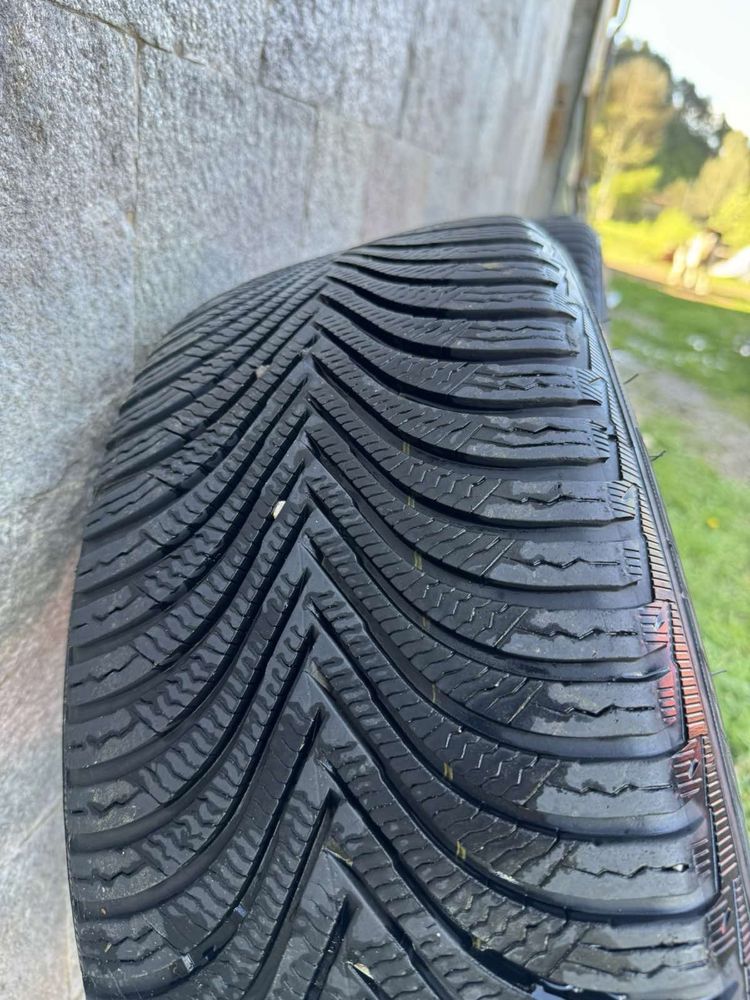 Зимни Гуми с Джанти Michelin 225/45R17