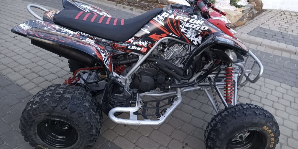 Yamaha raptor 660
