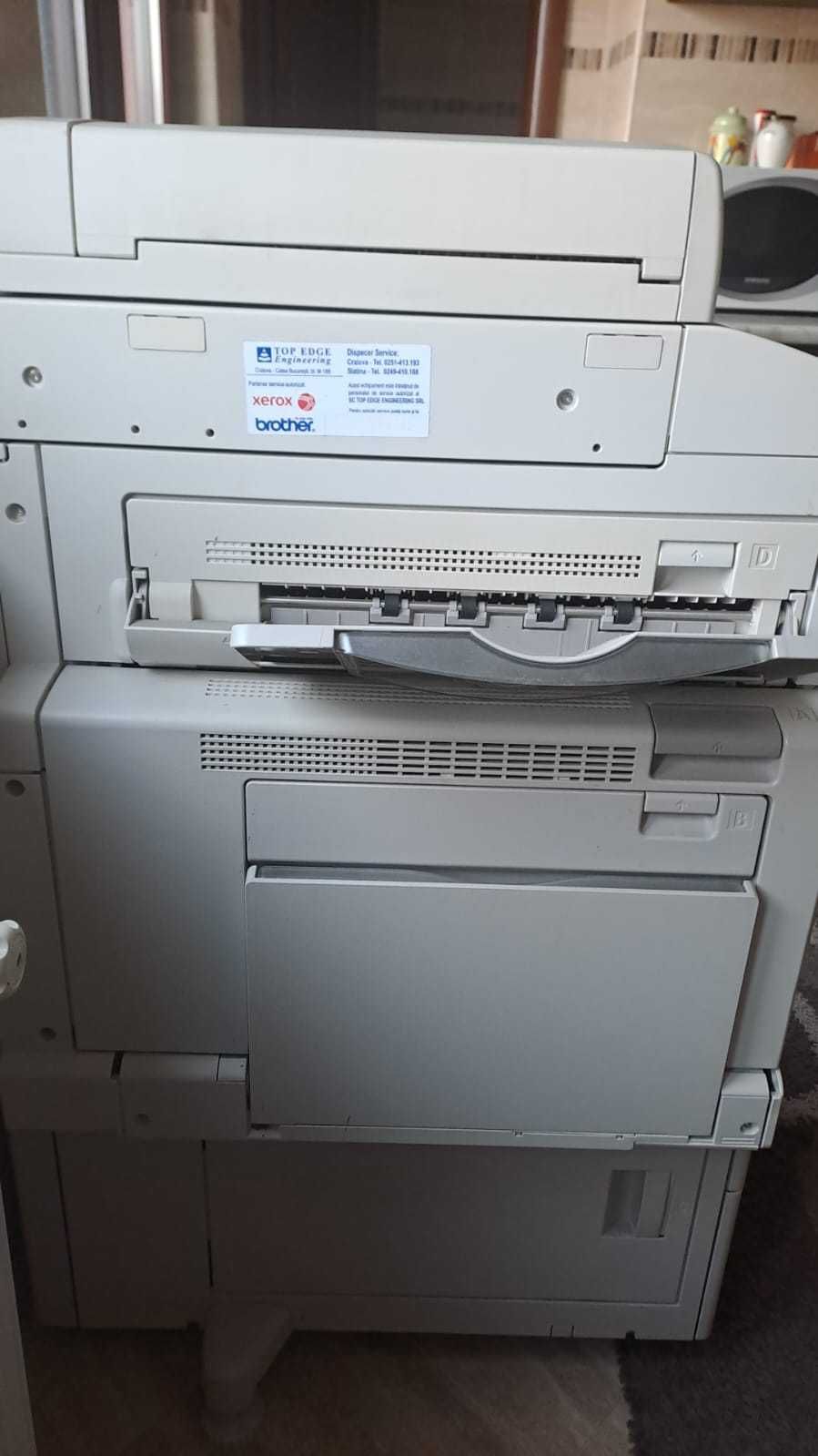Imprimanta WorkCentre 7530 defecta, pentru piese de schimb