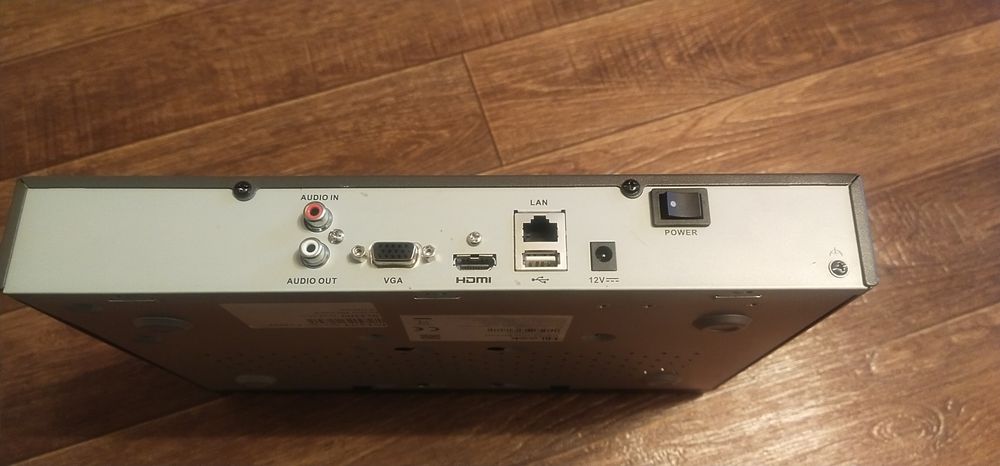 Видеорегистратор Hilook 8каналов