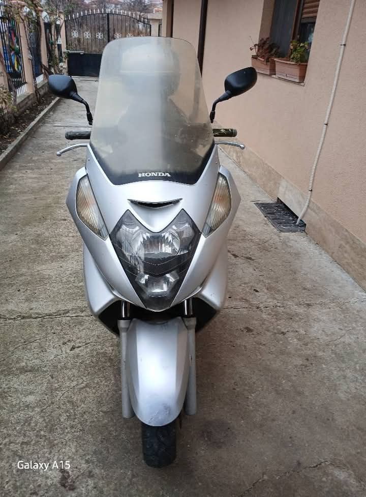 HONDA Silver wing 2001г