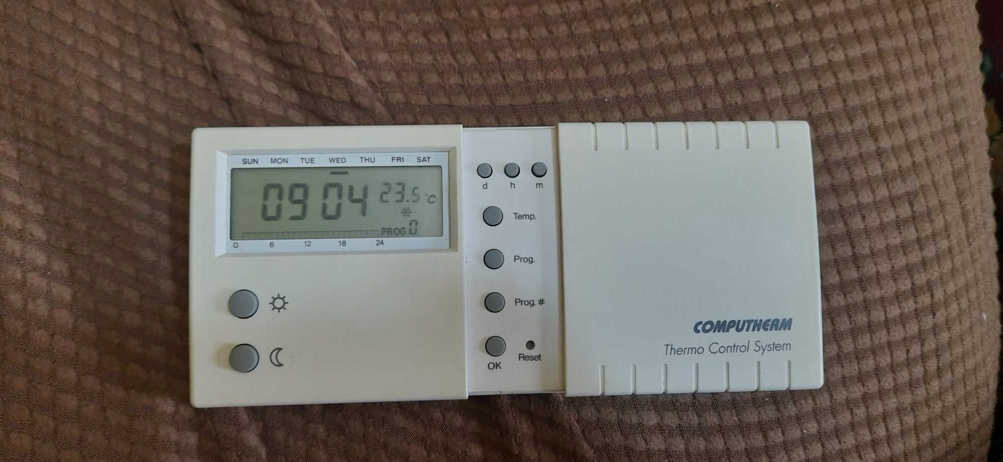 Termostat de camera COMPUTHERM 091, programabil digital cu fir