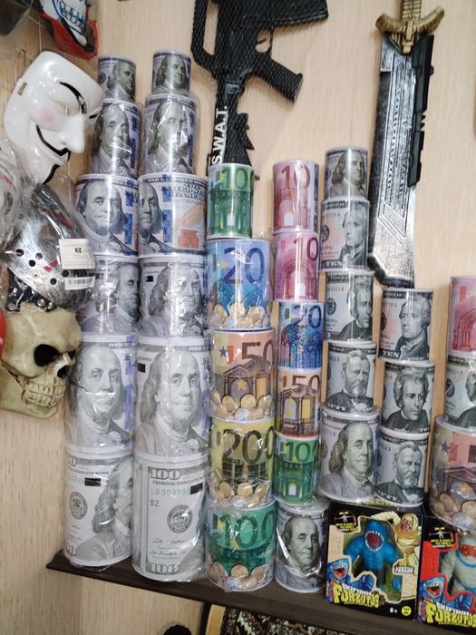 Копилки металические различных размеров