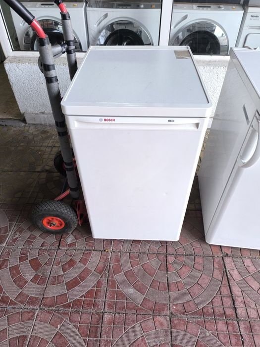 Фризер Bosch GSD10V20 - 106 литра.