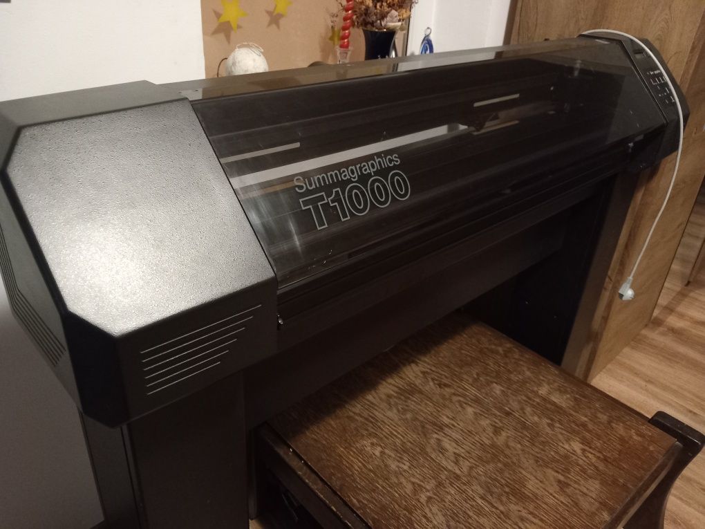 Cutter plotter Summa T1000