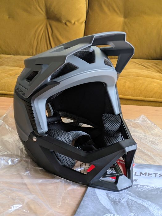 Нова Fullface каска Alpina Roca enduro downhill