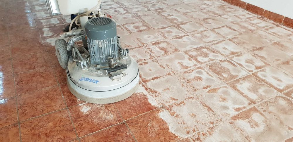 Frezare, scarificare, slefuire pardoseli din beton, sape din mortar