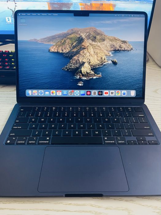 Macbook Air M2 13.6 8/256
