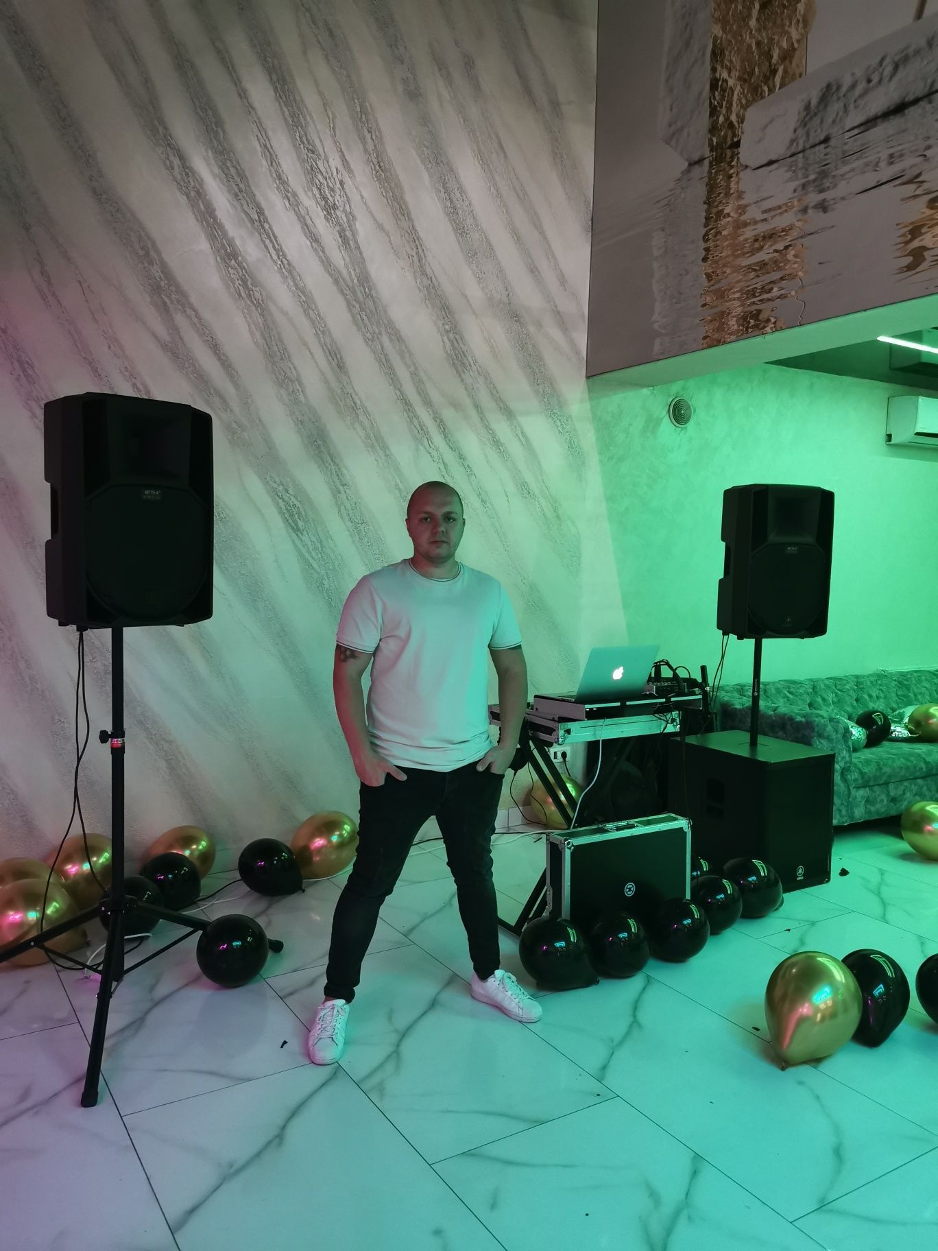 Dj  Evenimente  Nunta  Botez  Petreceri  Cununie  PoolParty  Private