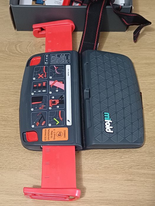 Mifold Grab-and-Go Booster –inaltator scaun auto portabil 4+