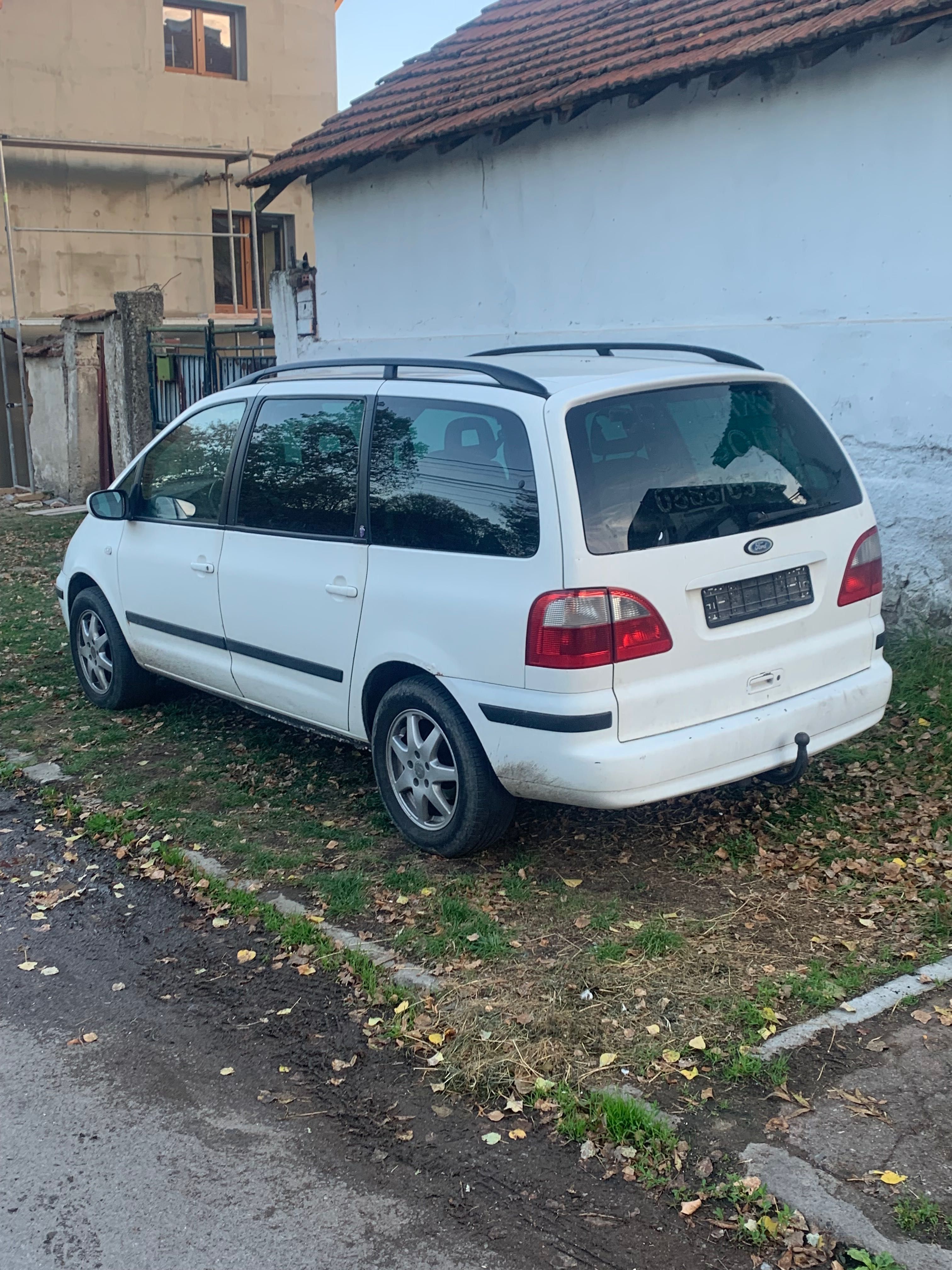 Ford Galaxy 1.9 116кс 6 скорости 2003г