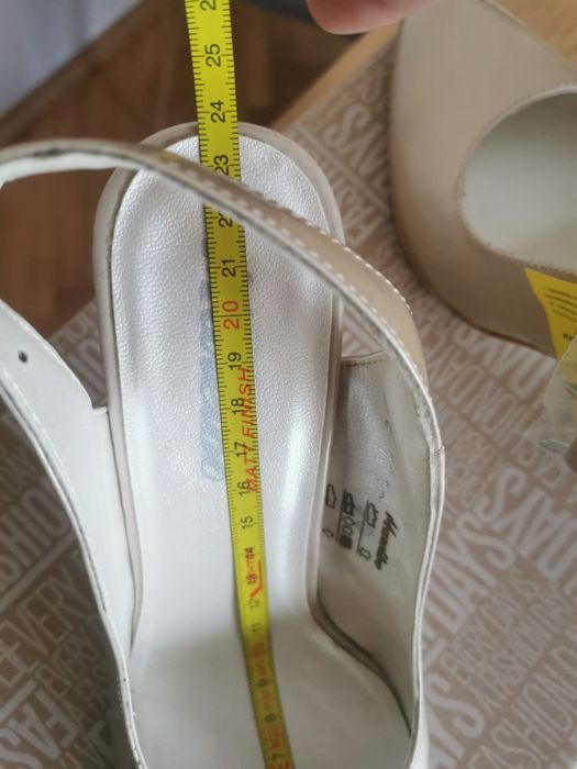 Sandale din piele naturala lacuita