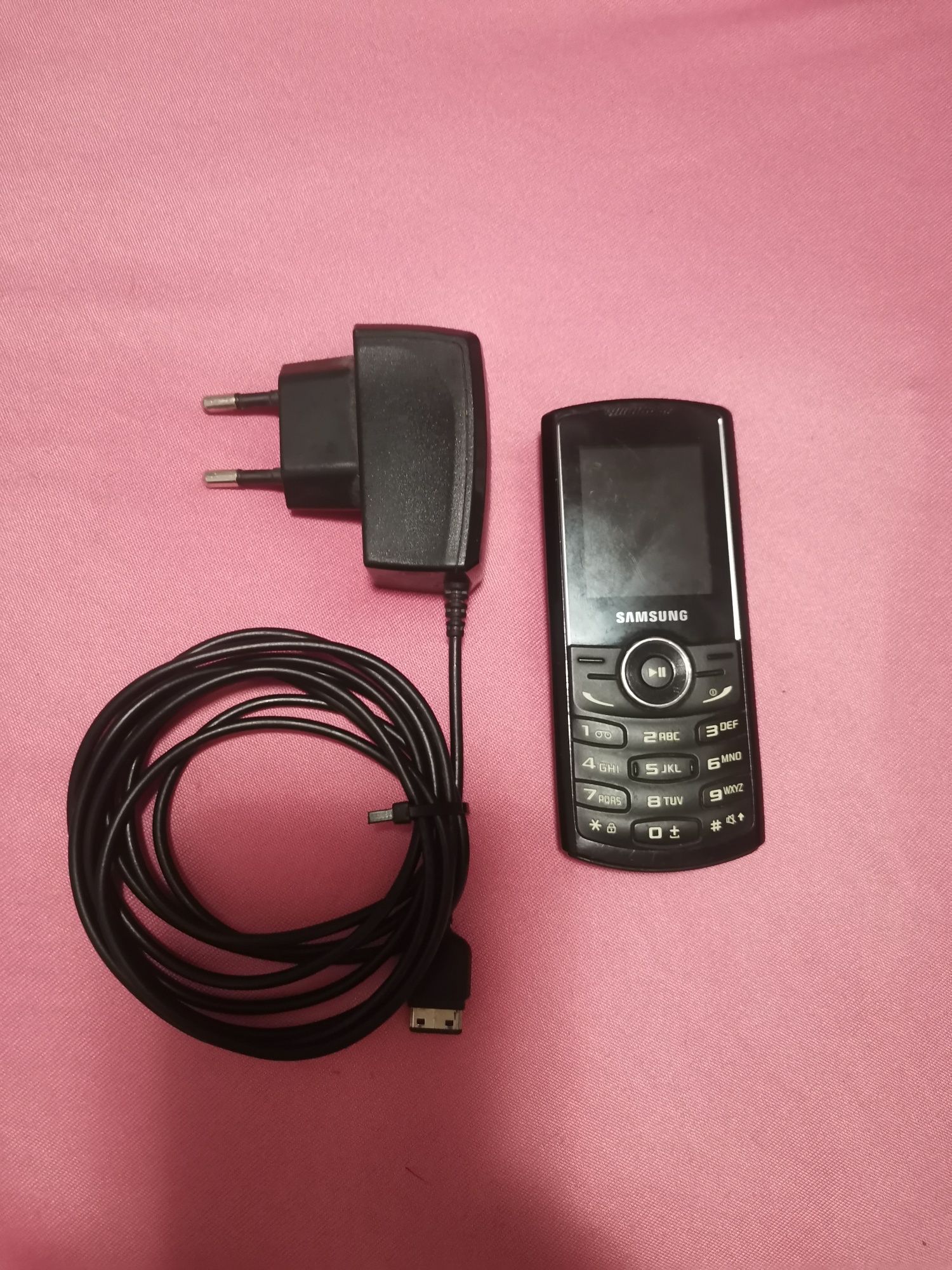 Telefon HUAWEI /samsung Wave/E2230