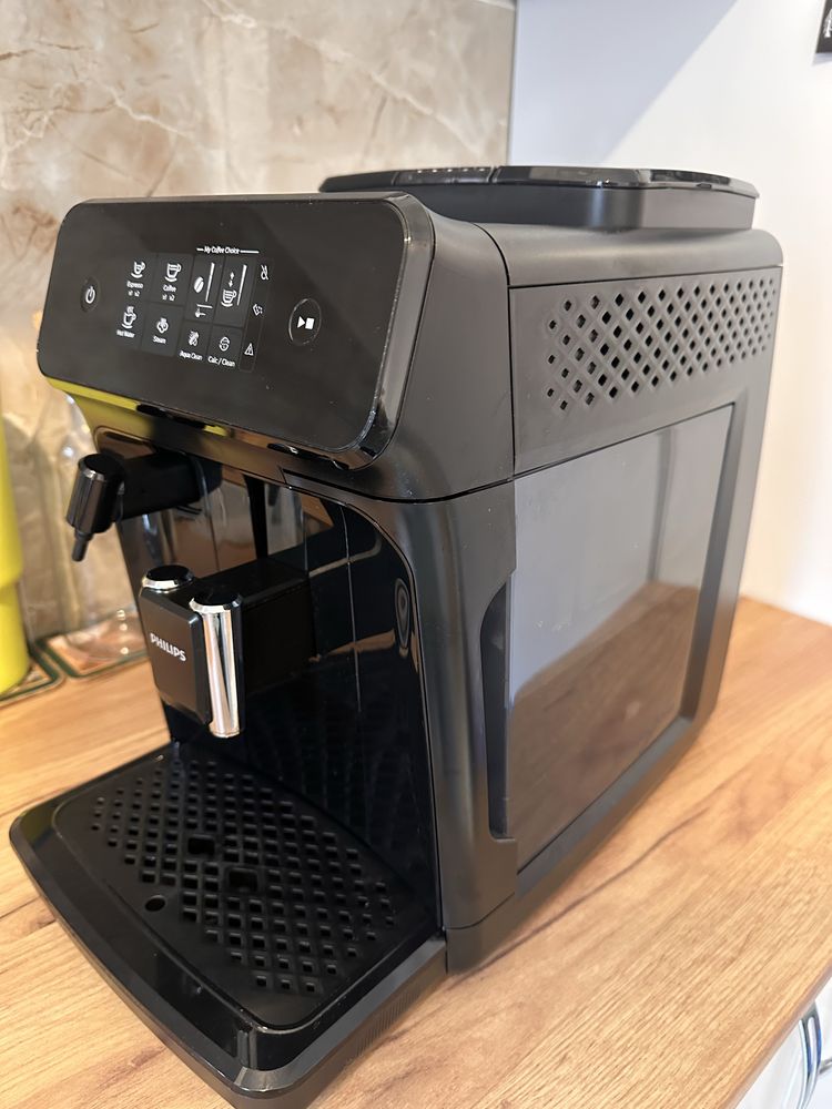 Espressor automat Philips LatteGo Seria 1200