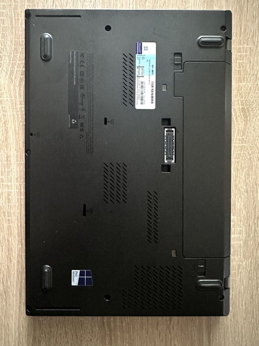 Lenovo ThinkPad  T450s 14" 320GB HDD Intel Core i5  8GB RAM