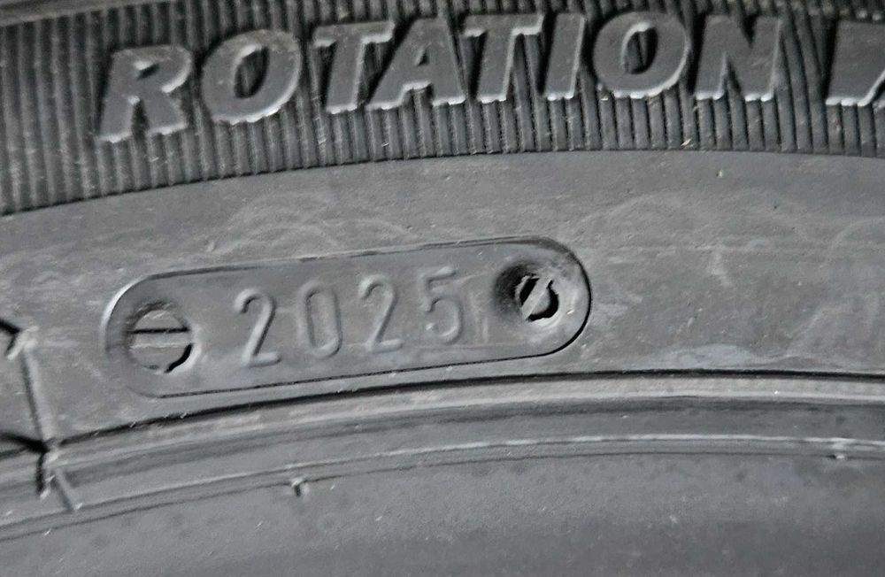 225/70 R15C, 112R, RIKEN (by Michelin), Anvelope de iarna M+S