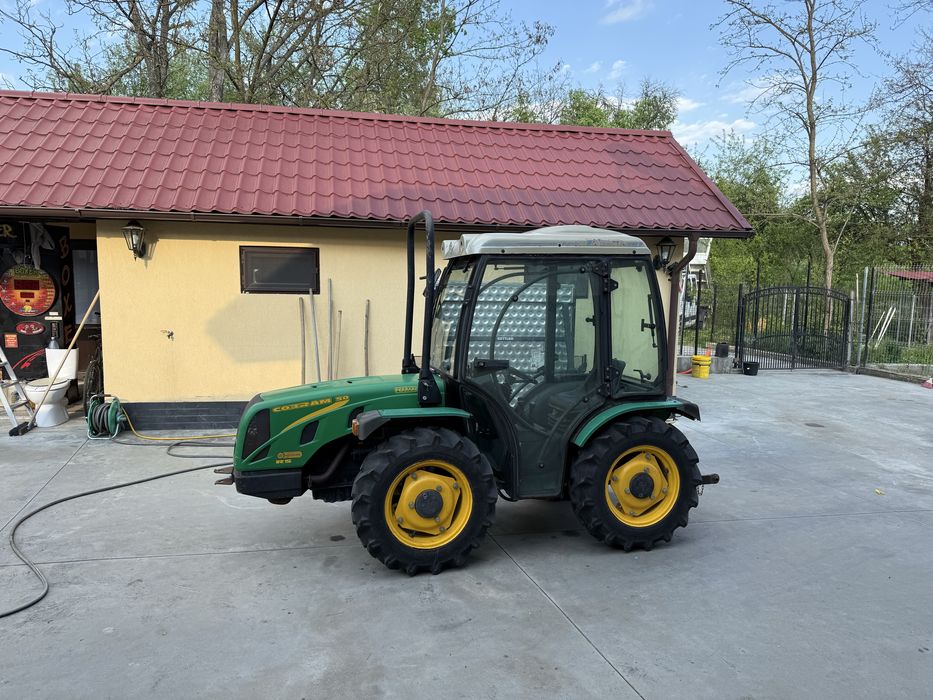 Tractoras Ferrari 50 cp