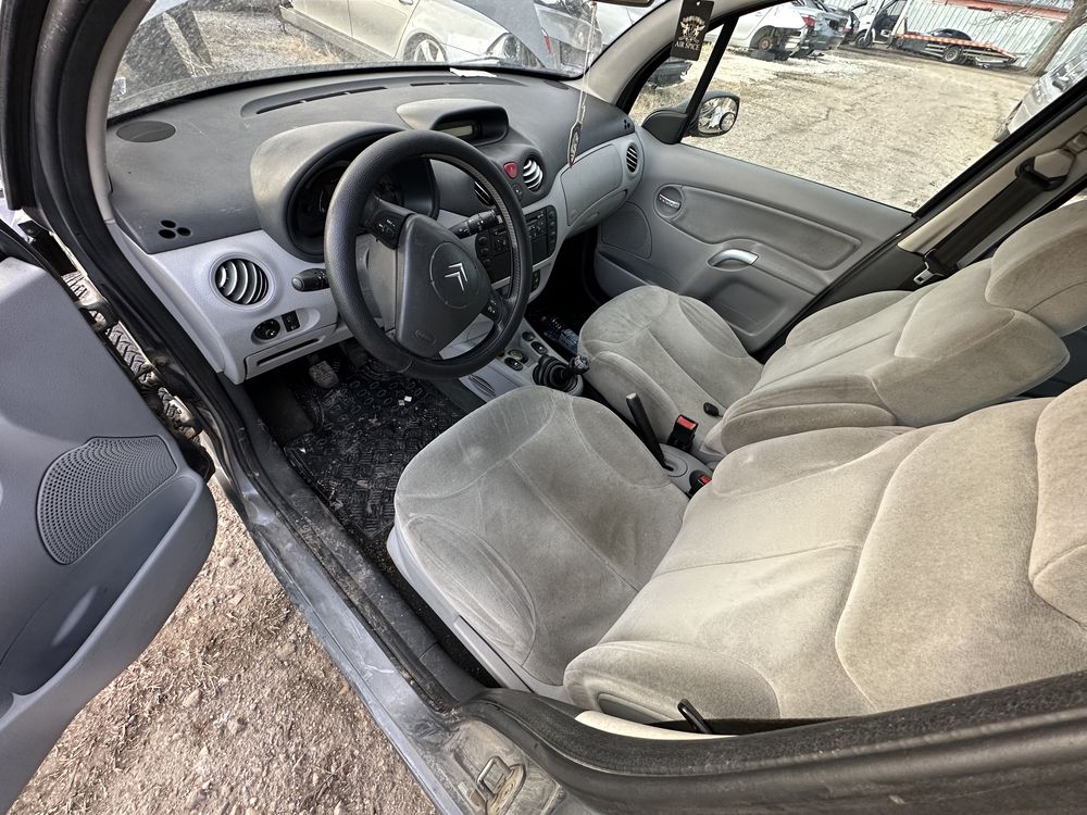 Citroen C3 1.4HDi на части