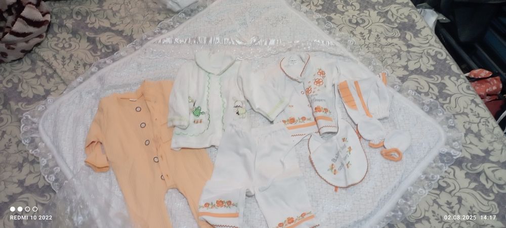 Комбинезон , конверт, костюмы