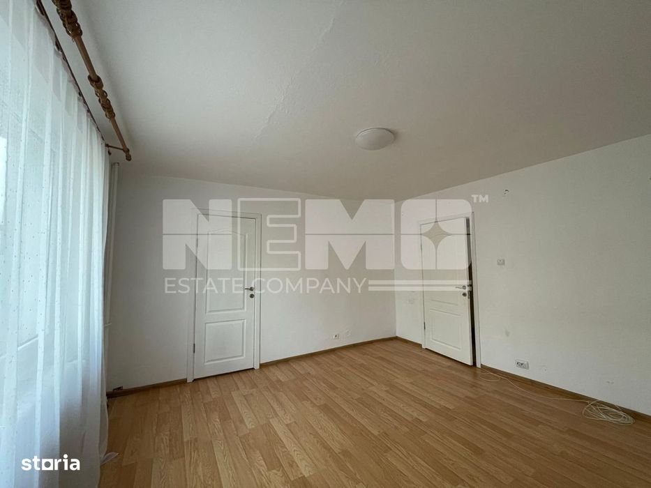 Garsoniera Spatioasa Cu Balcon Inchis | Zona Linistita | Radauti