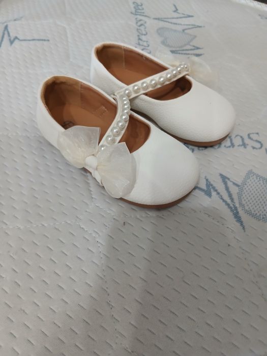 Детски официални обувки