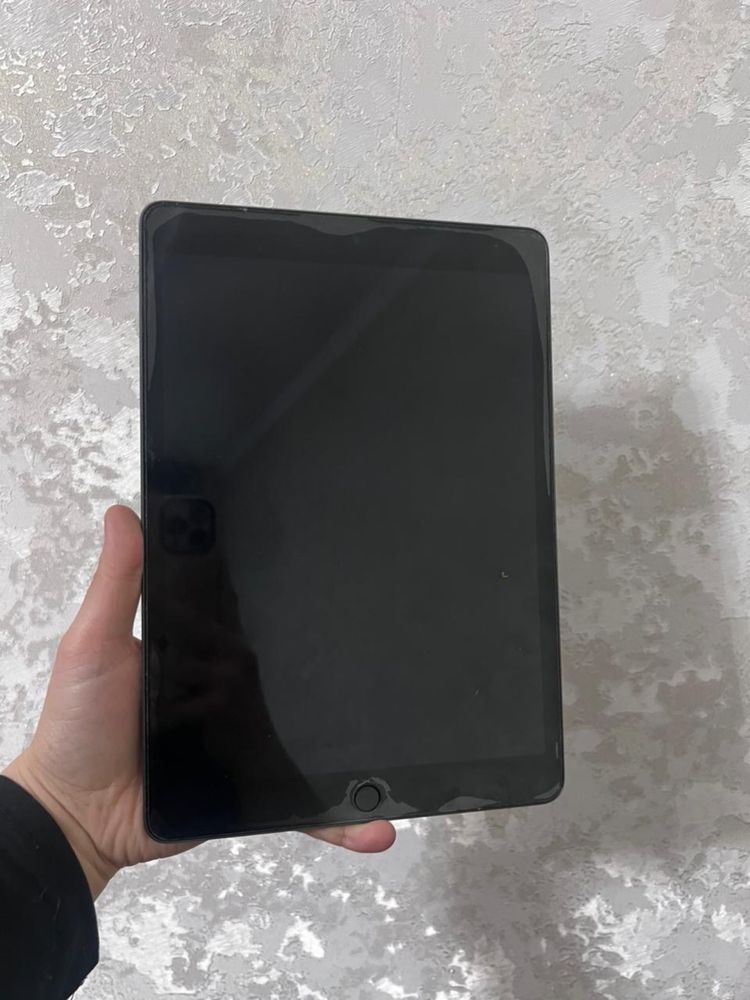 Ipad 9 Айпад 9 в отличном состоянии