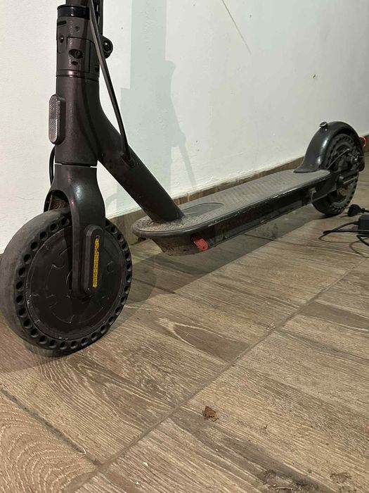 Trotinetă electrică Xiaomi