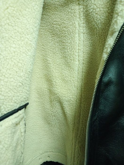 Geaca de piele pentru bărbați