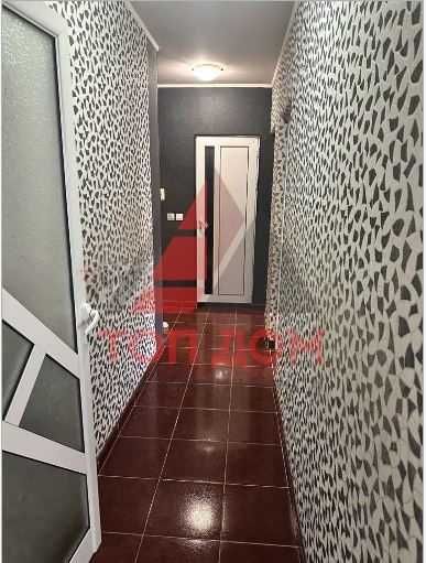 Дава се под наем Тристаен апартамент в Варна, Цветен квартал - 75 кв.м за 612 € - Снимка #7