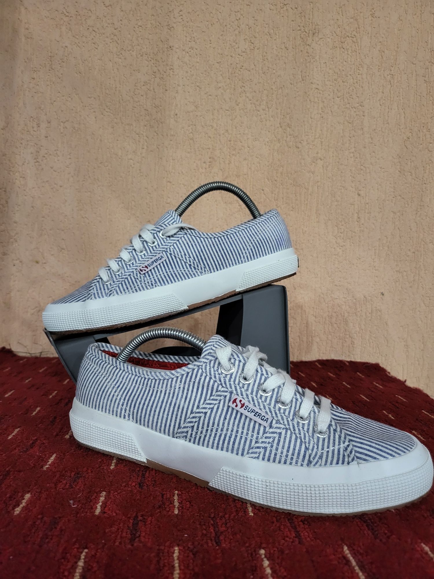 Adidasi/Tenisi Superga 41