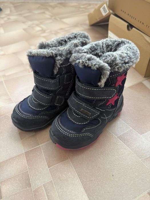 Продам зимние дутыши