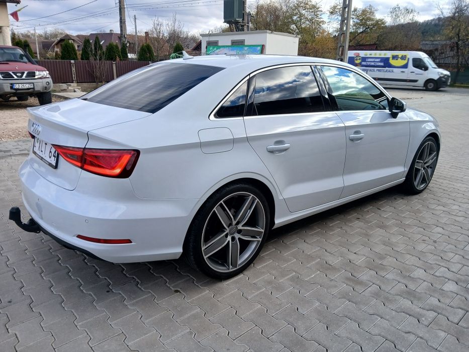 Vând Audi A3 sedan automat