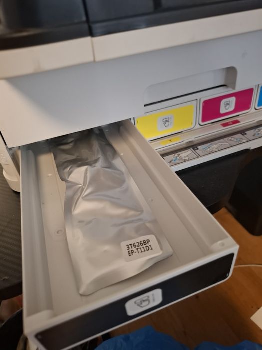 Multifunctiona Epson wifi ,fax workforce pro 3000 pagini