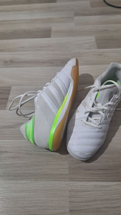 Pantofi adidas marime 43