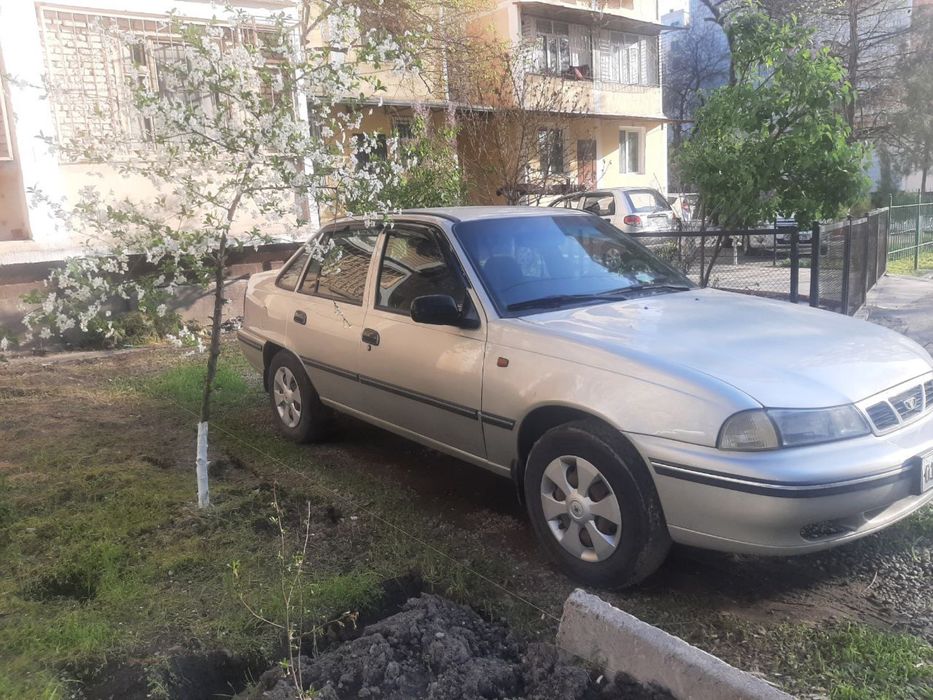 Neksiya 1 dons 2007