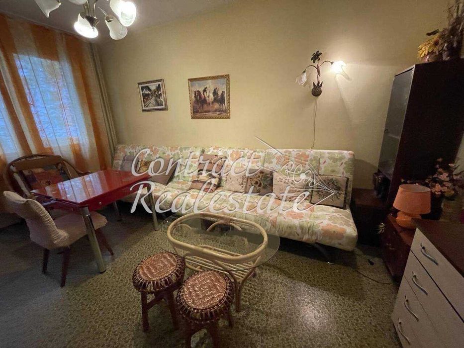 Дава се под наем Тристаен апартамент в Варна, Левски - 65 кв.м за 357 € - Снимка #1