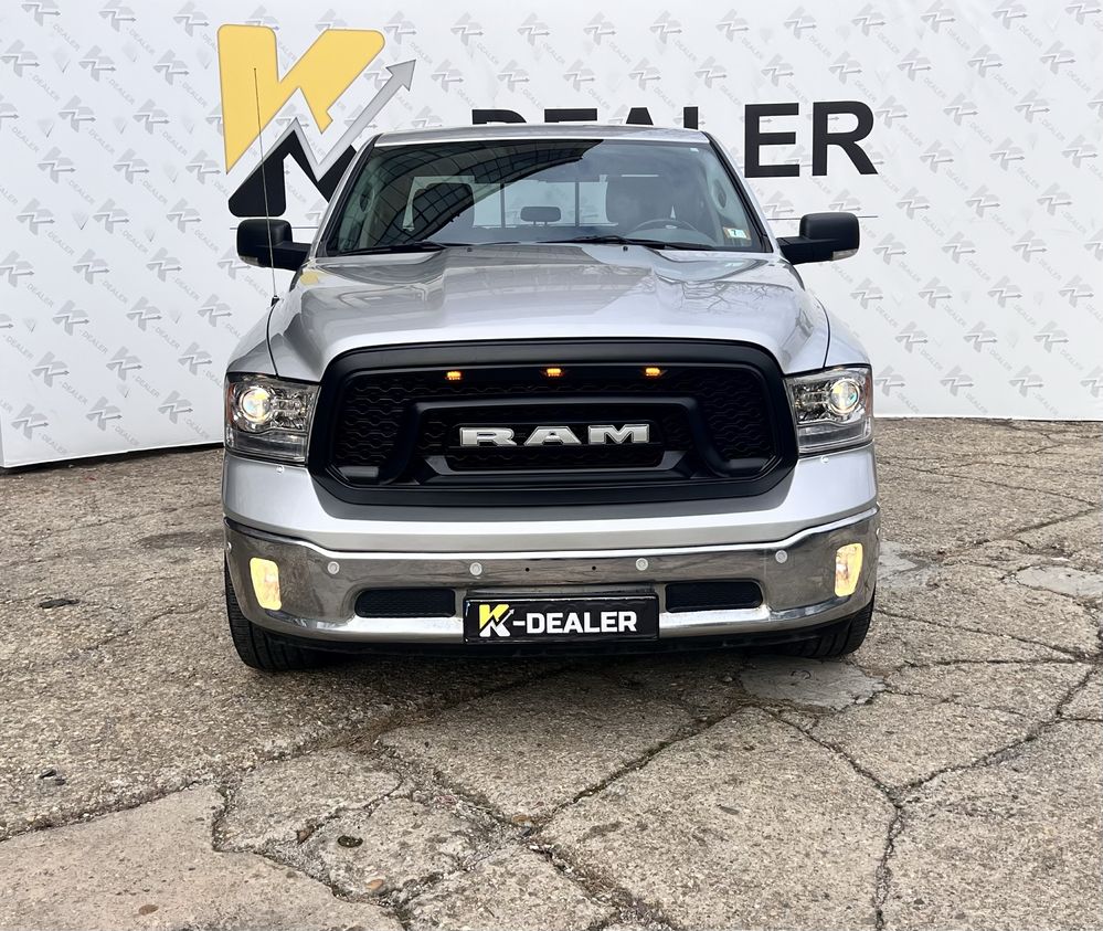 Dodge RAM 1500 5.7 HEMI Big Horn | 2018 - 91000 km | Autoutilitara