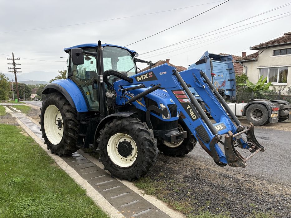Tractor New Holland T 5.105  vopsea originala stare exceptionala