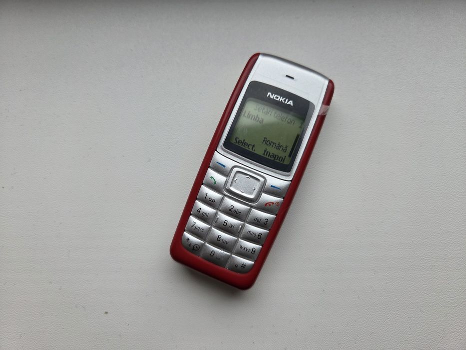 Nokia 1110i - telefon simplu cu butoane