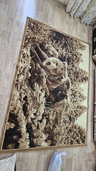 Продам- 2 паласа ,2х3м и 1.6х2.3м. Б/у в отличном состоянии,