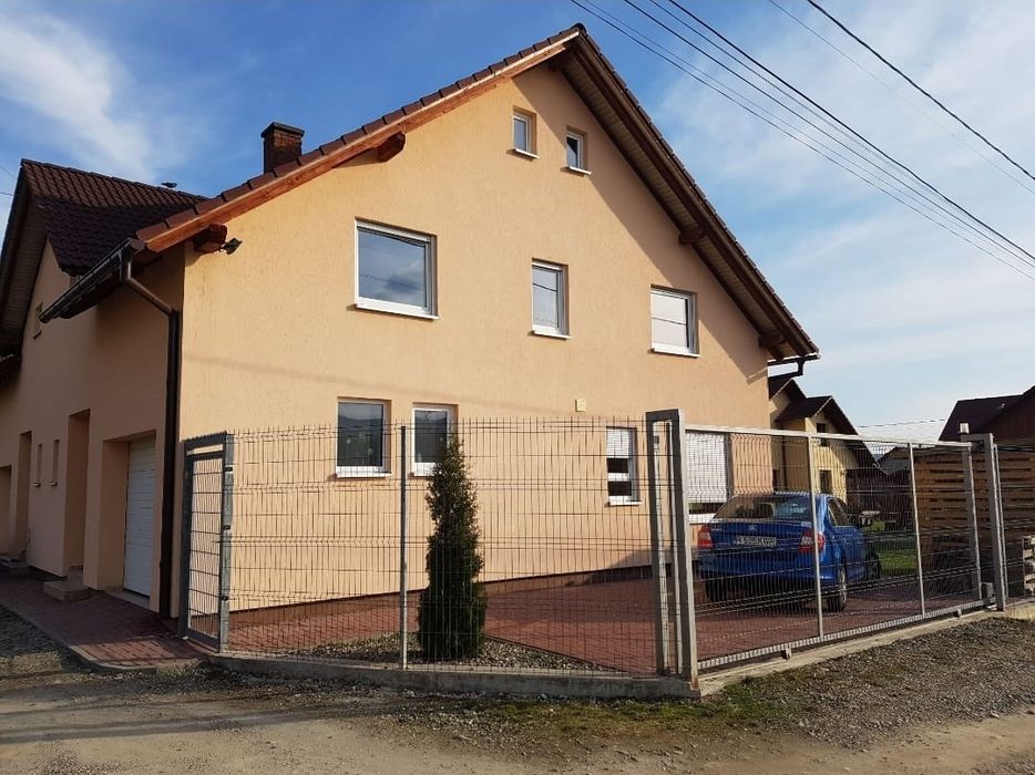 Duplex de închiriat