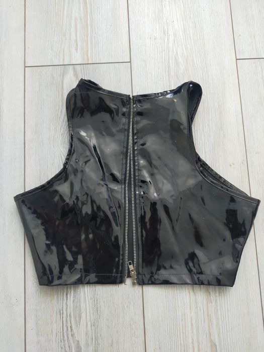 crop top lucios nailon patent XS