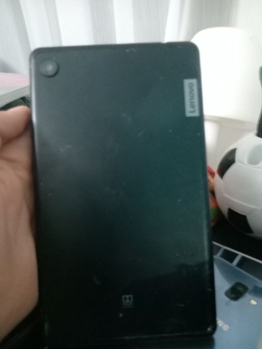 Lenovo tableta se vinde