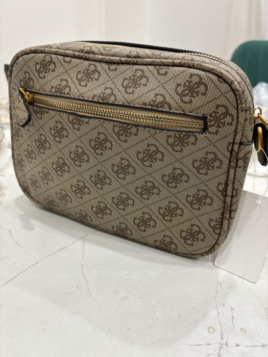 Продам брендовую новую сумку Guess люкс качества