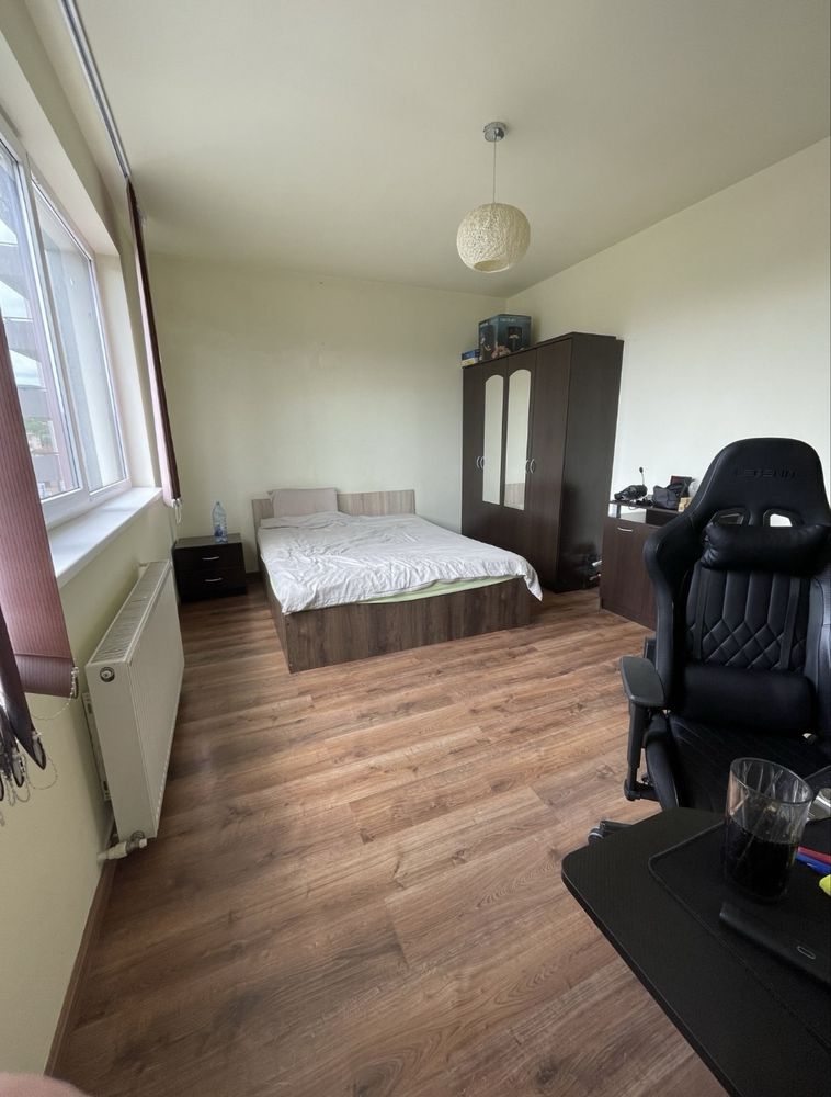 Proprietar, inchiriez apartament cu o camera