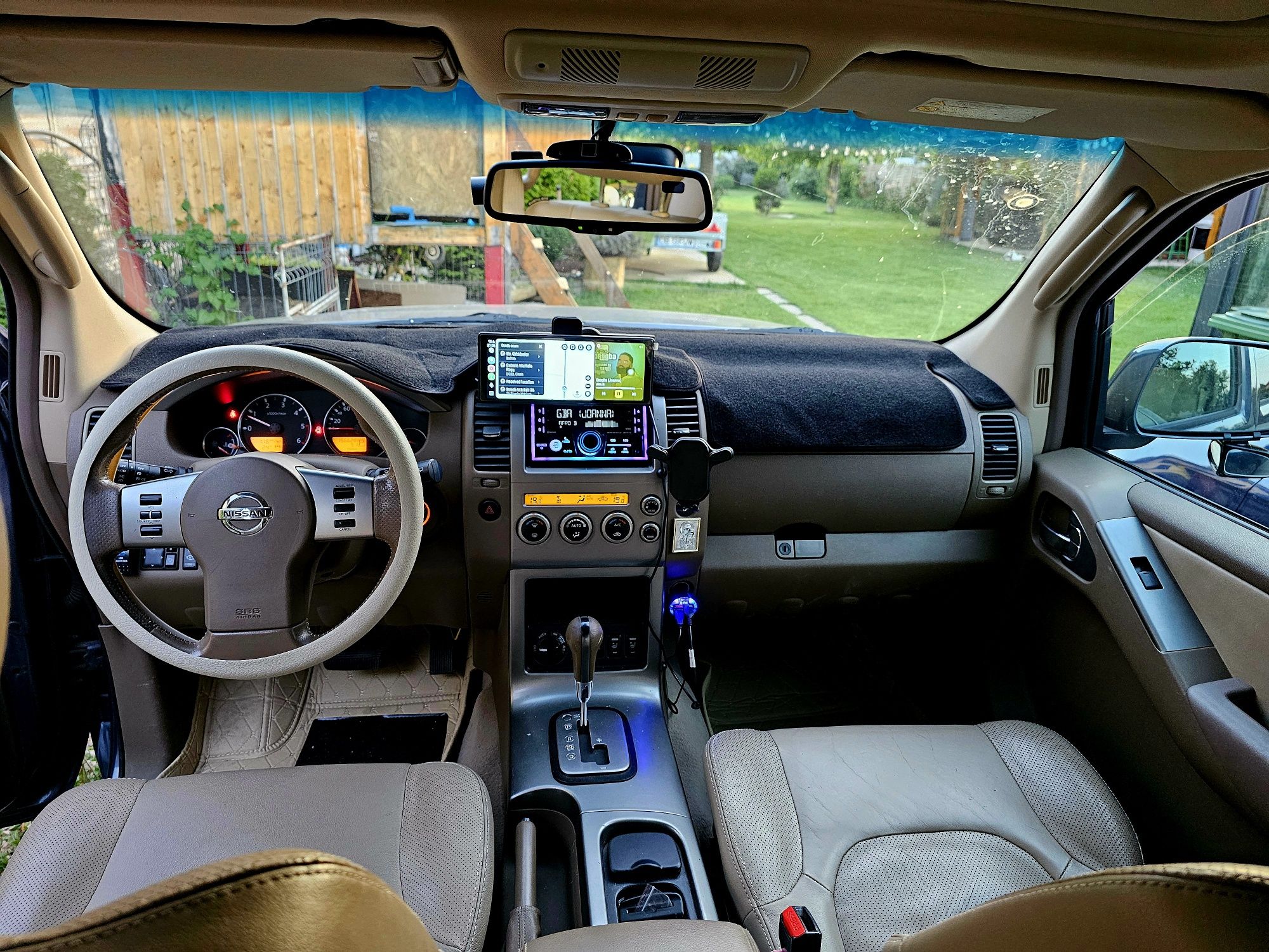 Nissan pathfinder 2006