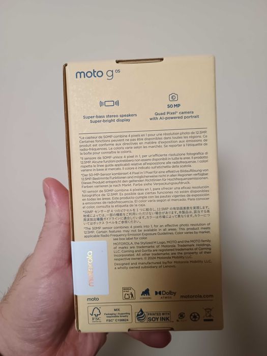 ** Евтин телефон*** чисто нова Motorola G05
