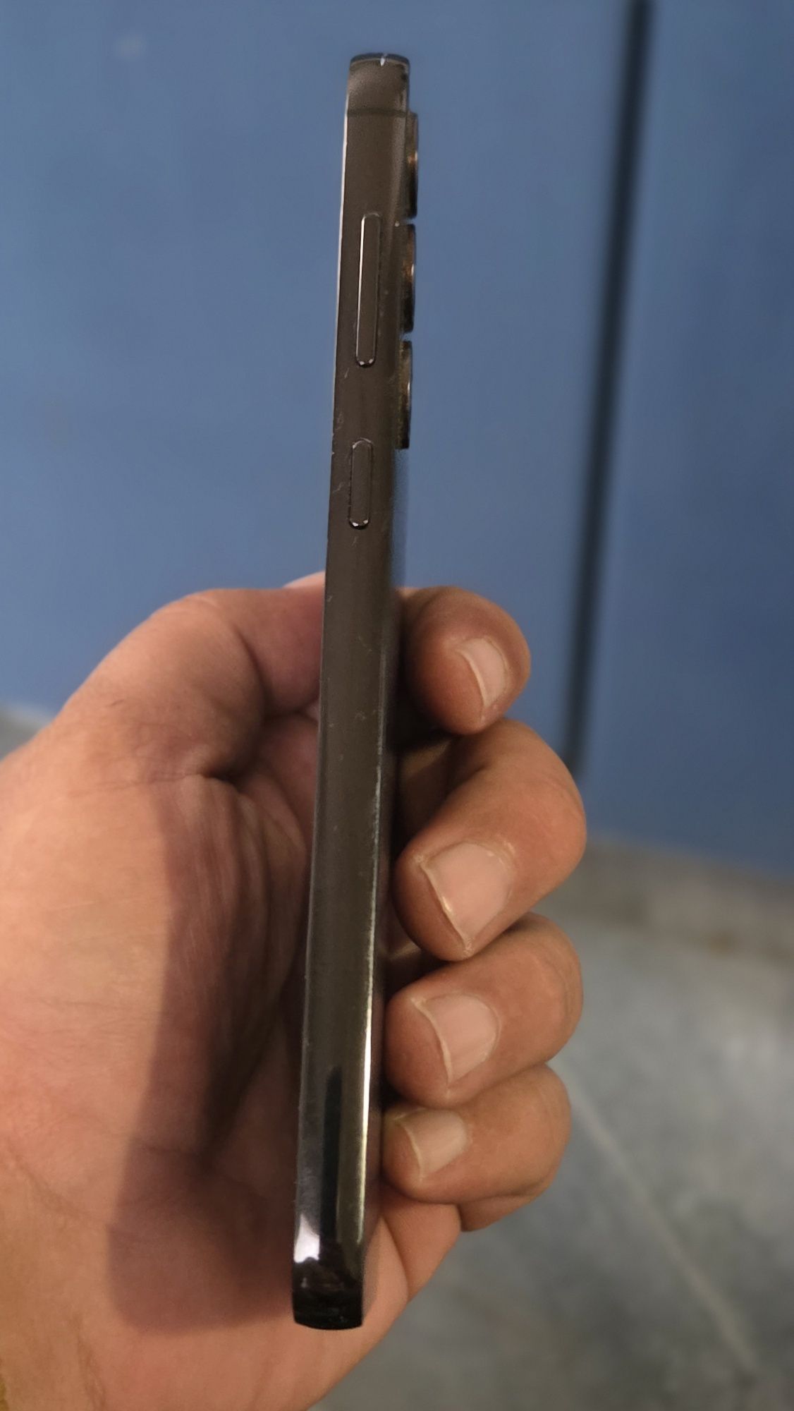 Продавам Samsung S23+