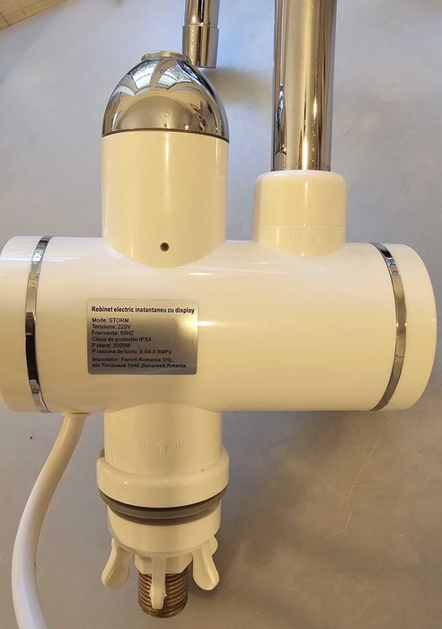 Instant apa calda, electric, tip robinet, Ferroli Storm, digital 3 kW